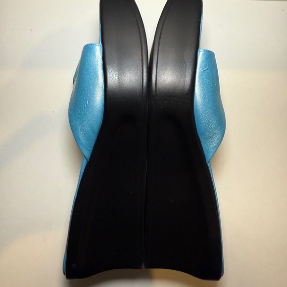 CHARLES DAVID Leather Platform Wedge Heel Sandals Size 8 Light Blue Slides y2k - Picture 9 of 12